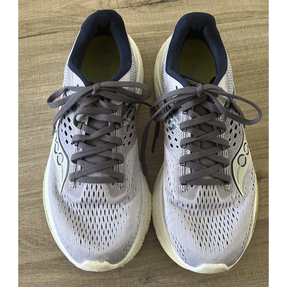 Saucony Women's Ride 17 [S10924-110] Running Shoes, Iris/Navy Size 8 US